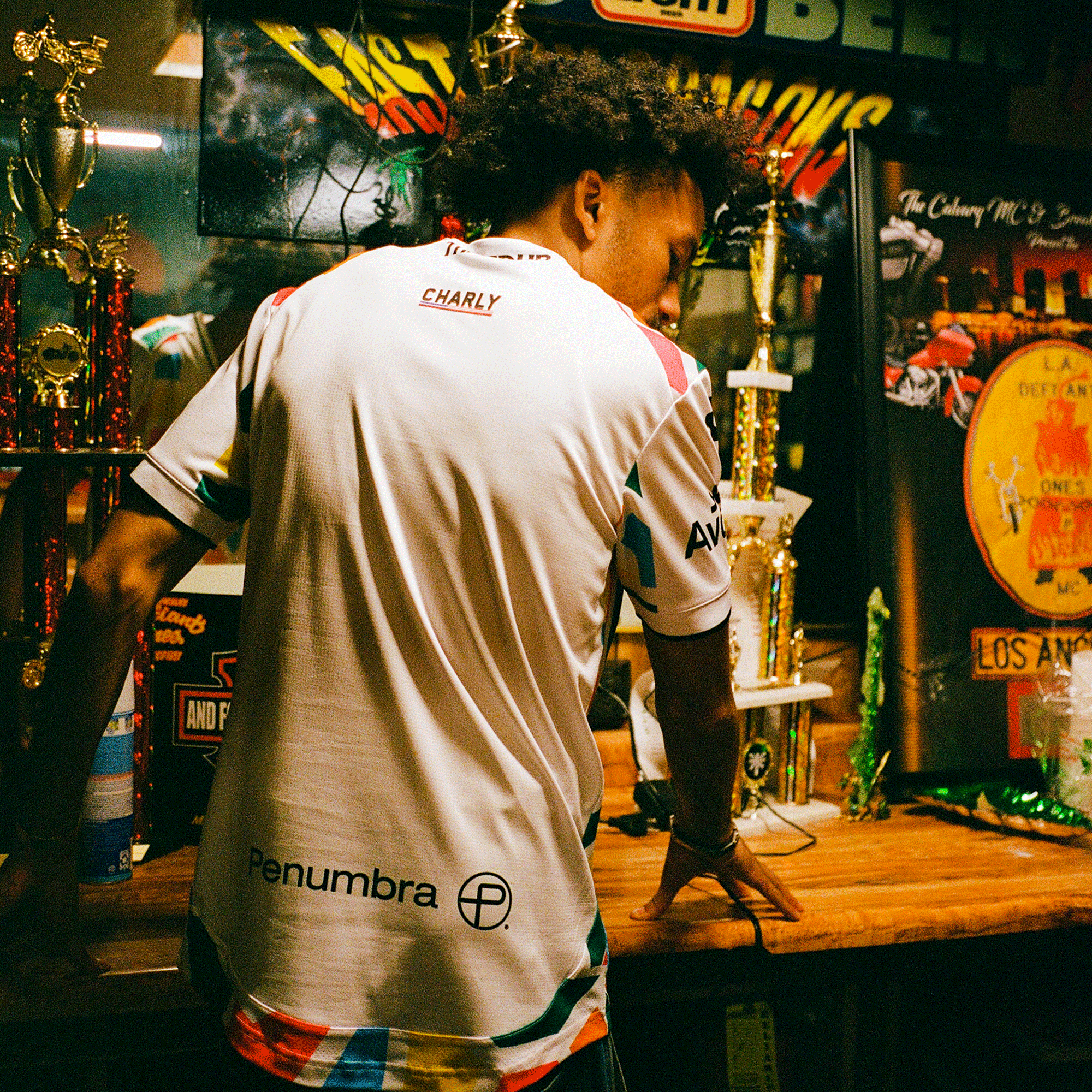 Unisex Mosaic in Motion Kit