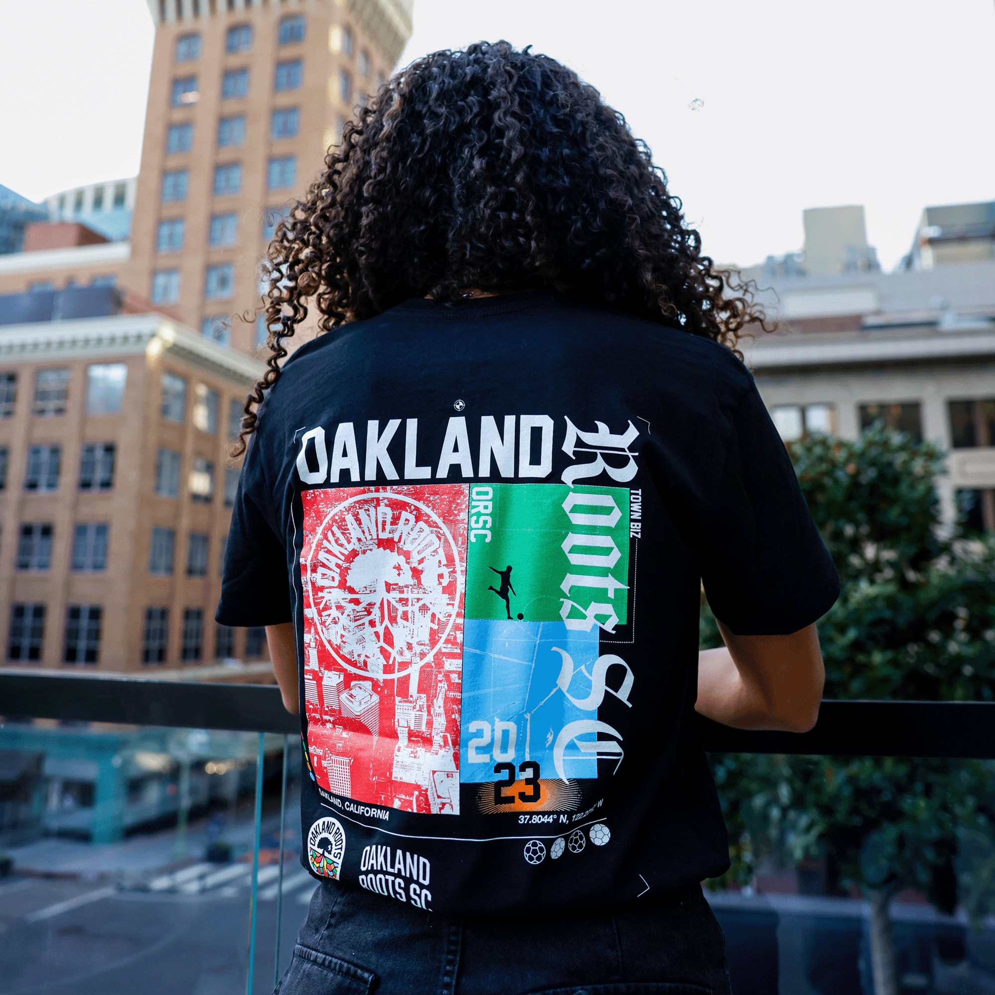 Oakland Roots SC Futbol Town Tee